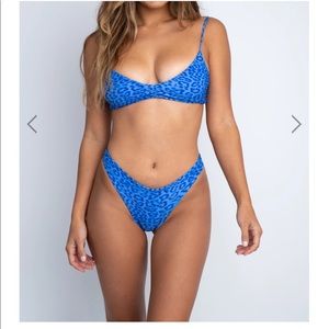 SKATIESWIM Cozumel suit. Betsy top size Small/Mandy bottoms size Medium